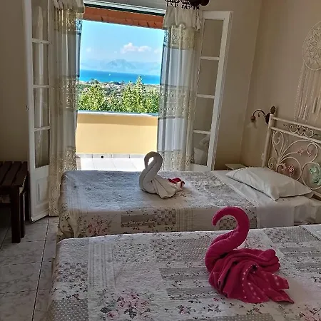 Melenia Almiros Beach